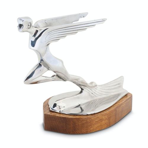 Auburn automobile hood ornament (American, circa 1931-1932), marked “Auburn Automobile Co.”, with the surface free of pitting (CA$1,680).
Miller & Miller Auctions, Ltd.