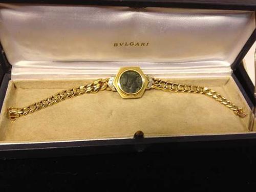 This stunning Bvlgari 18kt gold and diamond bracelet with an ancient coin at the center will be auctioned Nov. 17th.
Tim's, Inc., Auctions